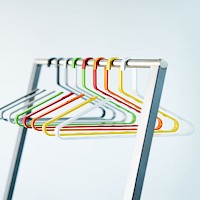 Monena Hangeri henkarit